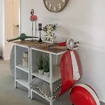Flamingo Bay In Apartment